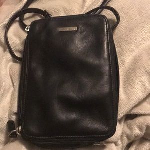 Perlina Crossbody